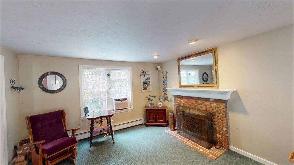 Fireplace, Interior, Recessed Lighting