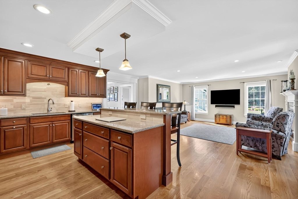 Fireplace, Interior, Kitchen, Living room, Pendant Lights, Recessed Lighting, Wood Texture Flooring