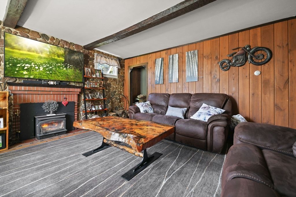 Fireplace, Interior, Living room, Wooden Beams, Wooden Walls