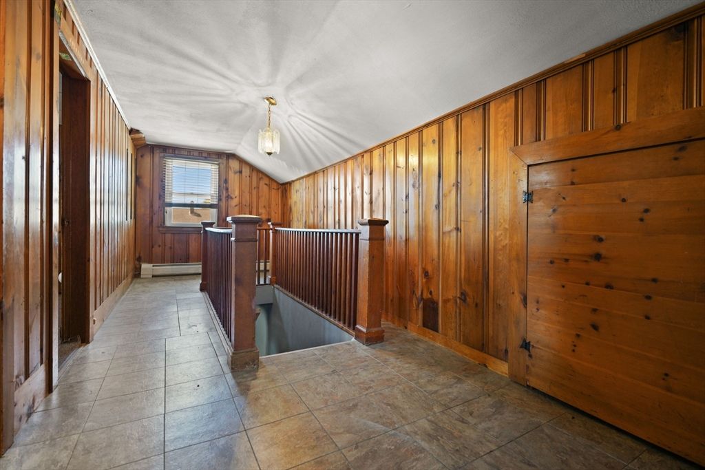 Interior, Wooden Walls