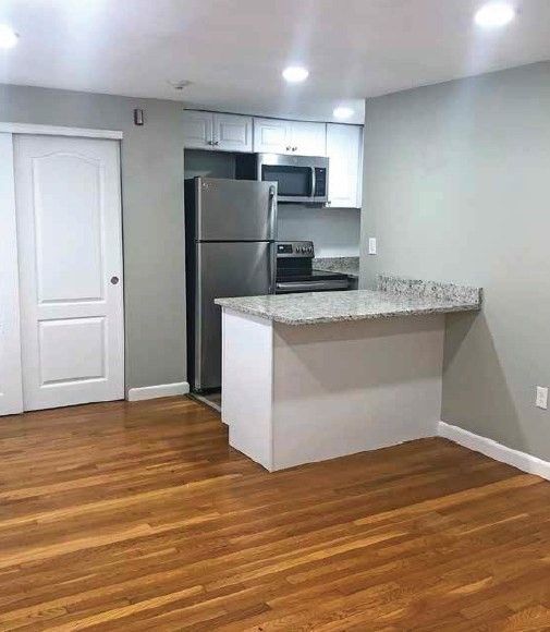 Interior, Kitchen, Recessed Lighting, Wood Texture Flooring