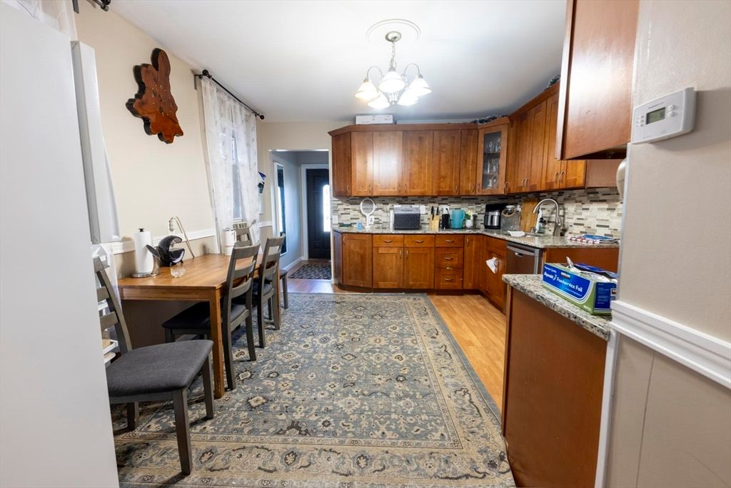 Chandelier, Dining room, Interior, Kitchen, Wood Texture Flooring