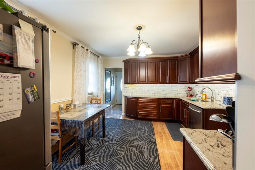 Chandelier, Dining room, Interior, Kitchen, Wood Texture Flooring