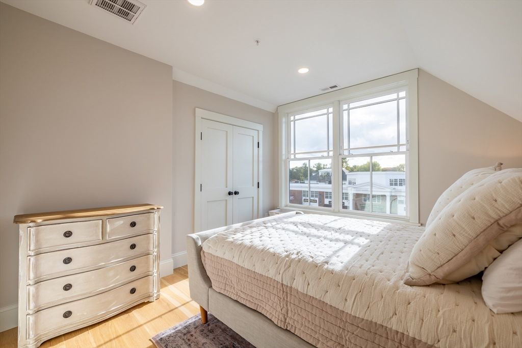 Bedroom, Interior, Recessed Lighting, Water, Wood Texture Flooring