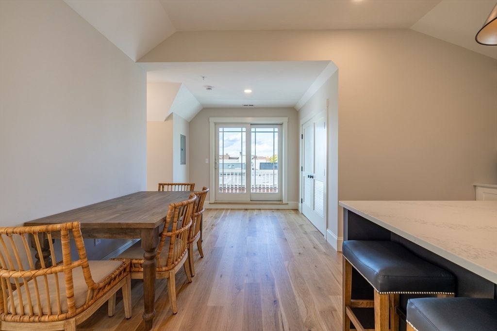 Dining room, Interior, Recessed Lighting, Wood Texture Flooring