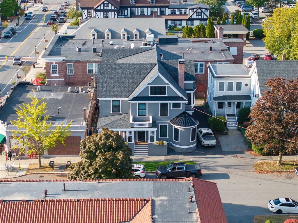 Exterior, Drone