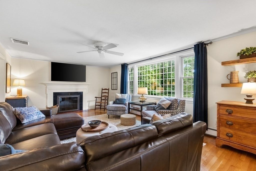 Fireplace, Interior, Living room, Wood Texture Flooring