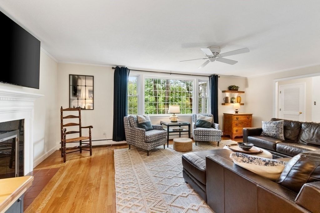Fireplace, Interior, Living room, Wood Texture Flooring