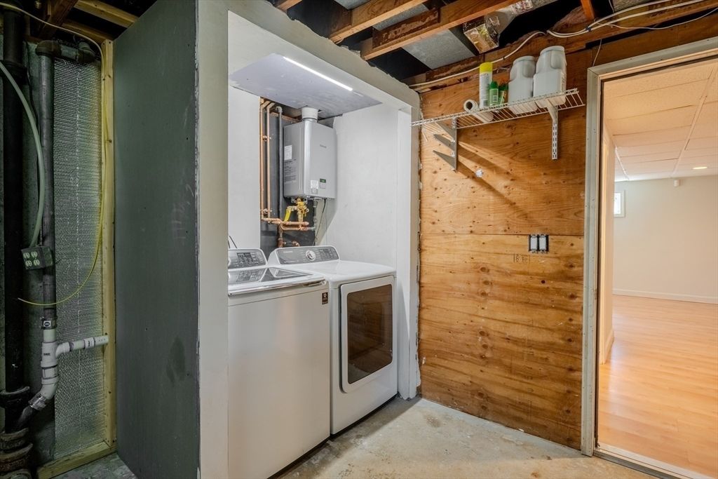 Interior, Utility Closets, Washer, Wooden Walls