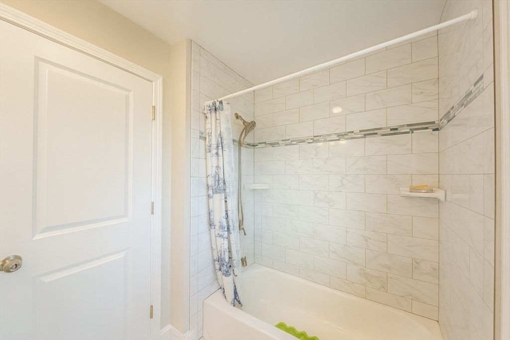 Bathroom, Interior, Marble Walls