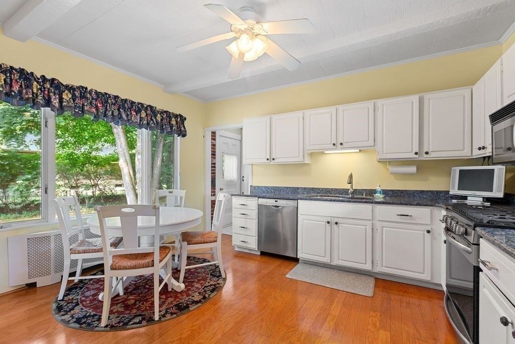 Dining room, Interior, Kitchen, Wood Texture Flooring