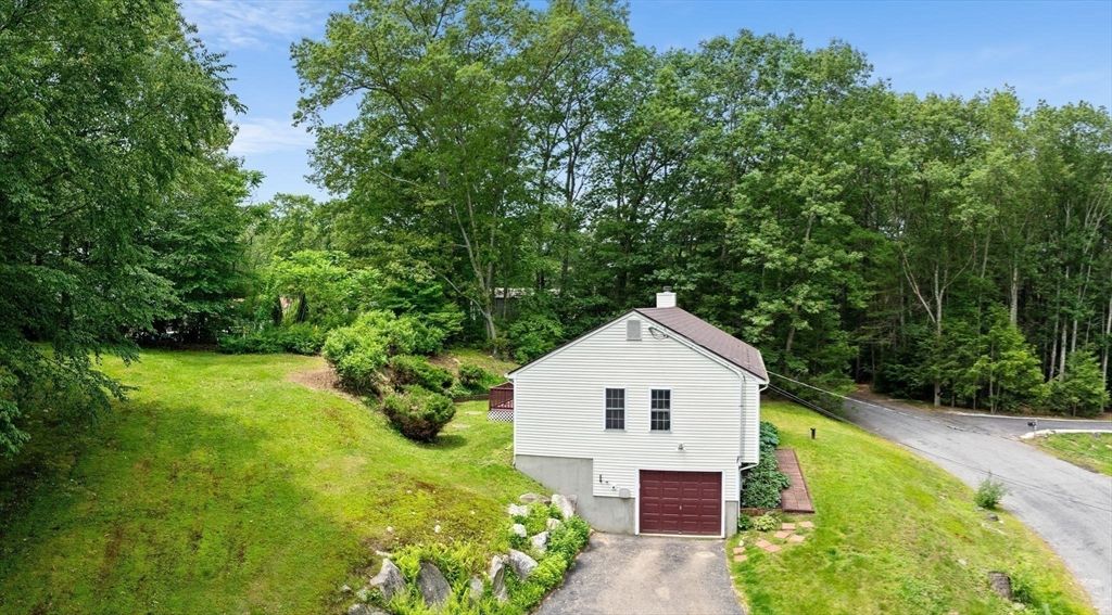 Backyard, Detached Garage, Exterior