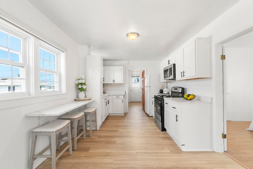 Interior, Kitchen, Wood Texture Flooring