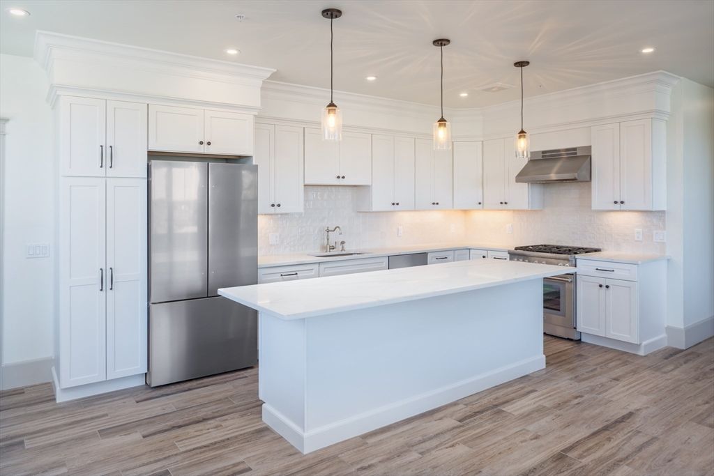 Interior, Kitchen, Pendant Lights, Recessed Lighting, Stainless Steel Appliances, Wood Texture Flooring