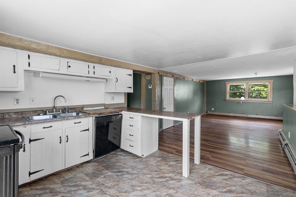 Interior, Kitchen, Wood Texture Flooring