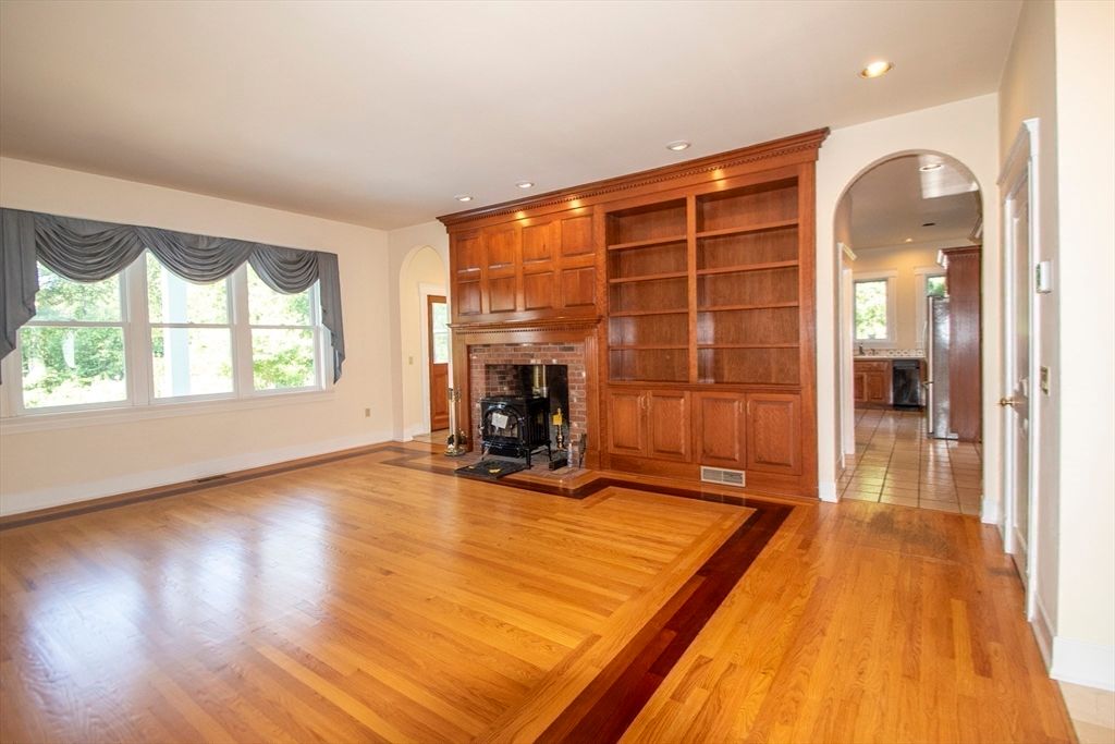 Empty room, Fireplace, Interior, Recessed Lighting, Wood Texture Flooring
