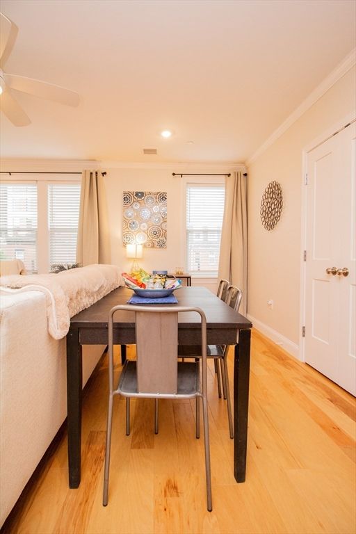 Dining room, Interior, Recessed Lighting, Wood Texture Flooring