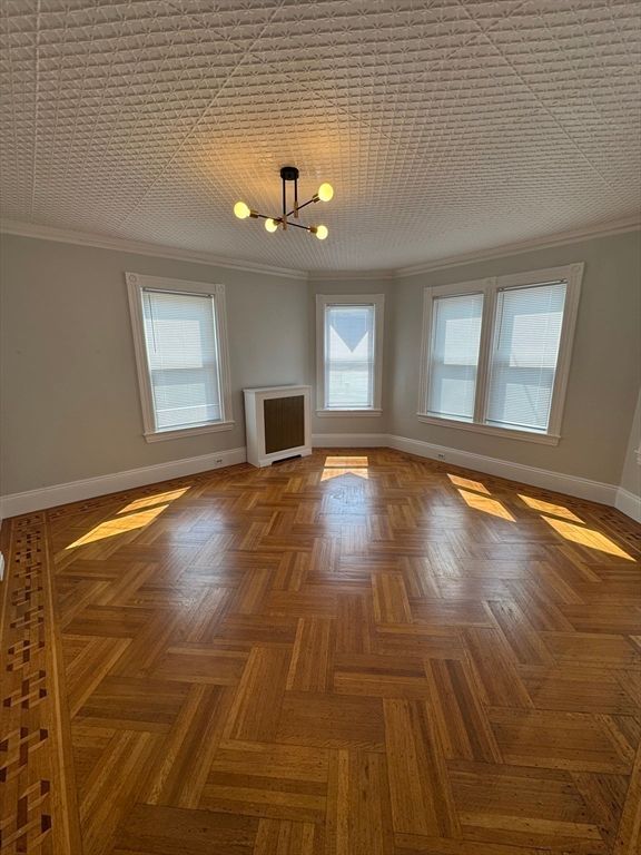 Empty room, Interior, Pendant Lights, Wood Texture Flooring