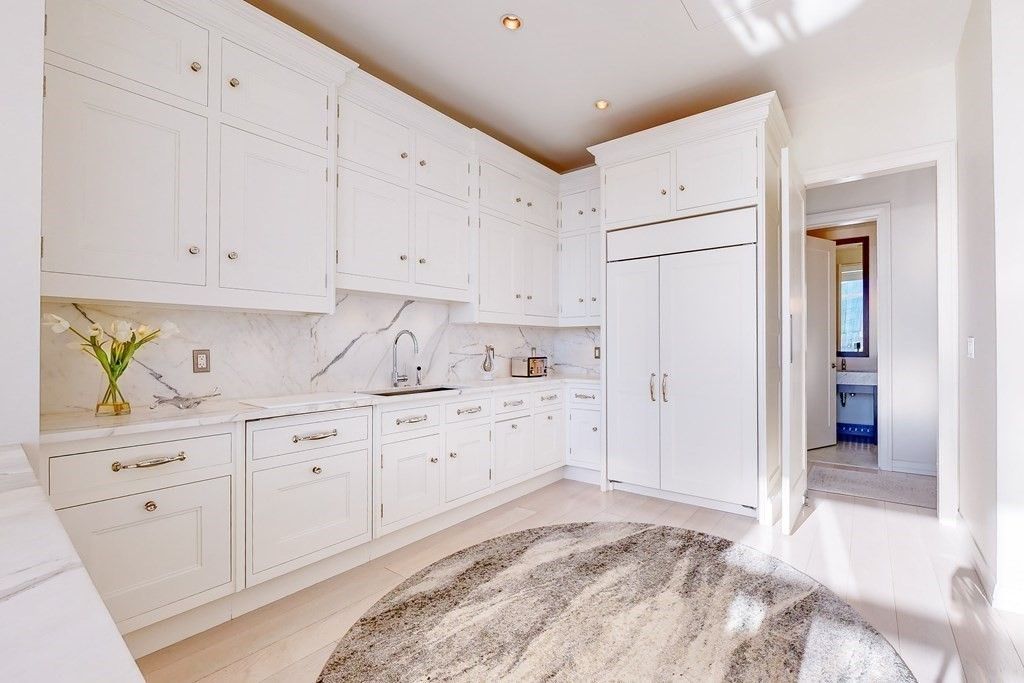 Interior, Kitchen, Marble Walls, Recessed Lighting