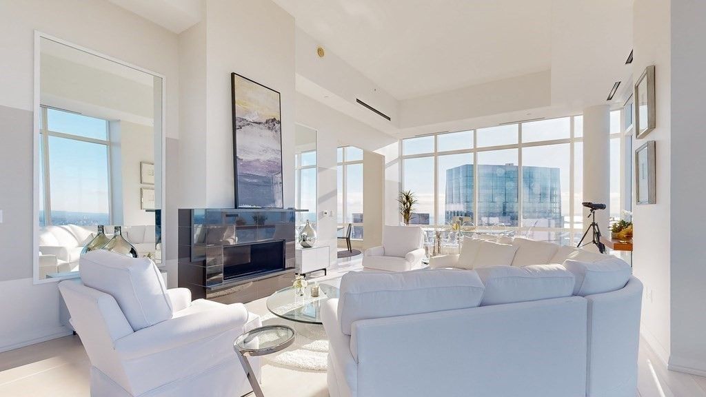 Fireplace, Interior, Living room, Water