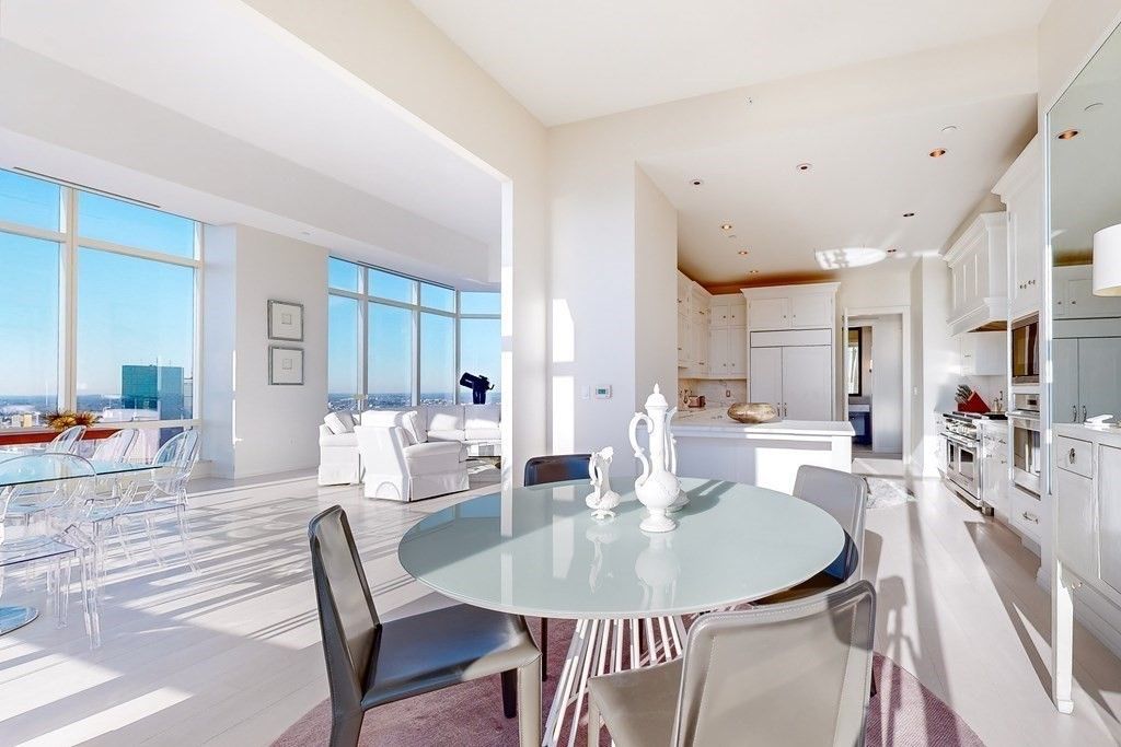 Dining room, Interior, Kitchen, Living room, Recessed Lighting, Water