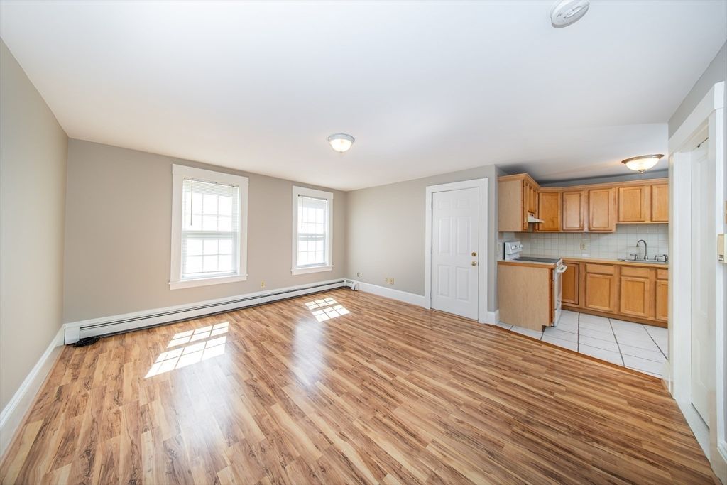 Empty room, Interior, Kitchen, Wood Texture Flooring