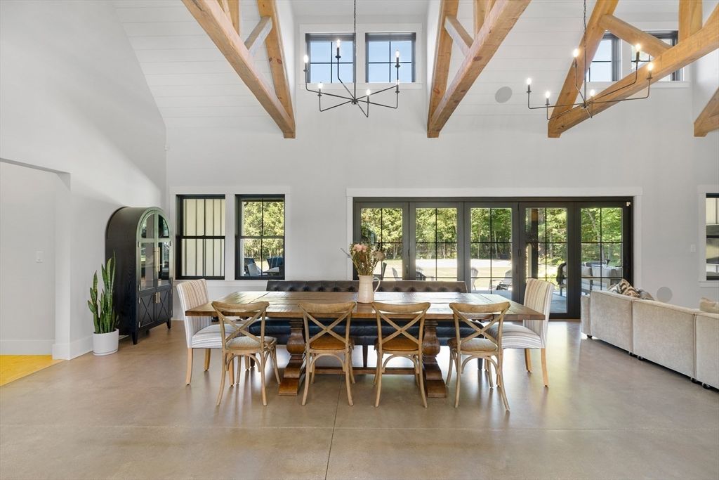 Chandelier, Dining room, Interior, Living room, Pendant Lights, Wooden Beams