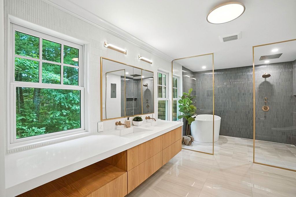 Bathroom, Dual Sink Vanities, Free Standing Baths, Glass Shower, Interior, Recessed Lighting