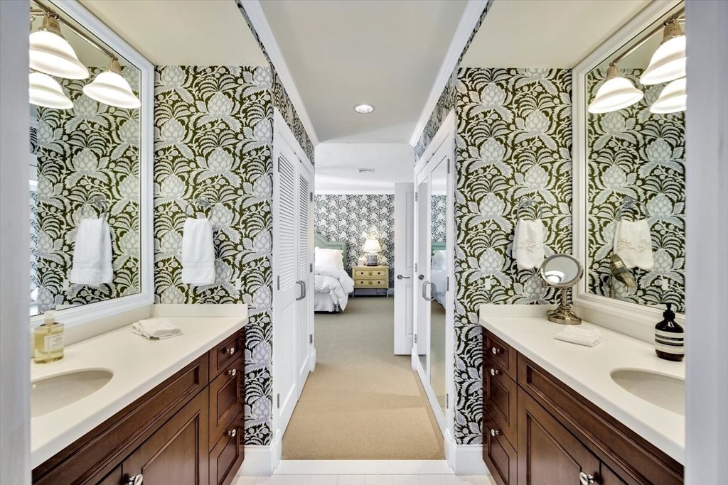 Bathroom, Bedroom, Dual Sink Vanities, Interior, Recessed Lighting