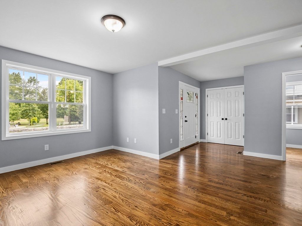 Empty room, Interior, Wood Texture Flooring