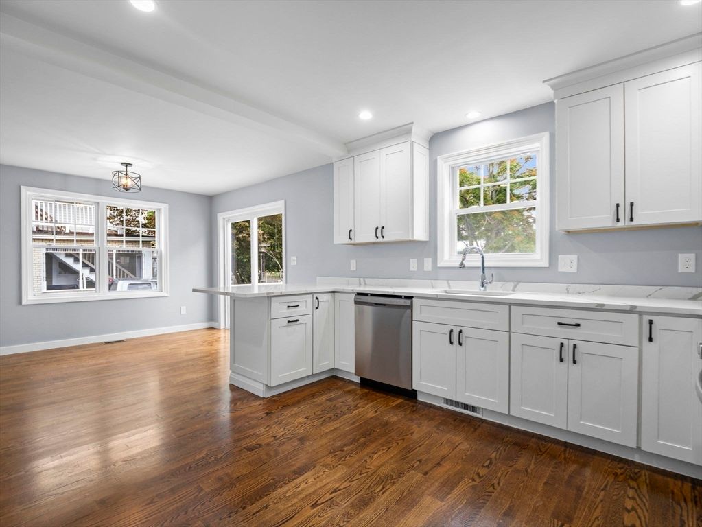 Interior, Kitchen, Recessed Lighting, Wood Texture Flooring