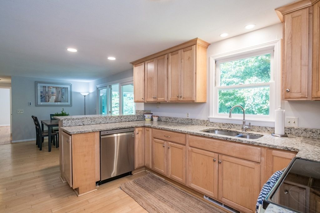 Dining room, Interior, Kitchen, Recessed Lighting, Stainless Steel Appliances, Wood Texture Flooring