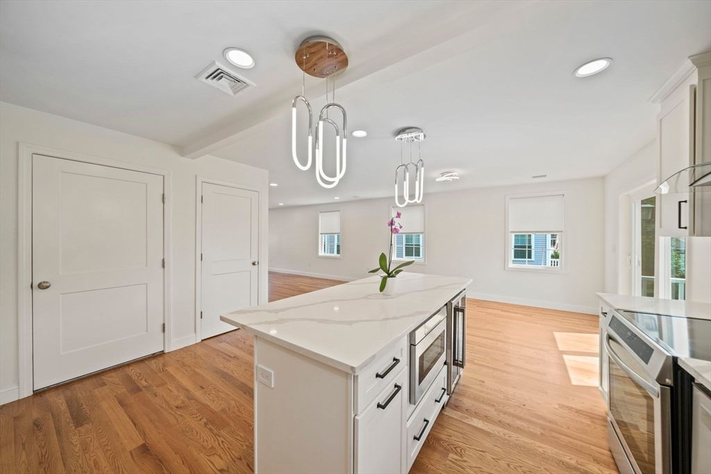 Interior, Kitchen, Pendant Lights, Recessed Lighting, Wood Texture Flooring