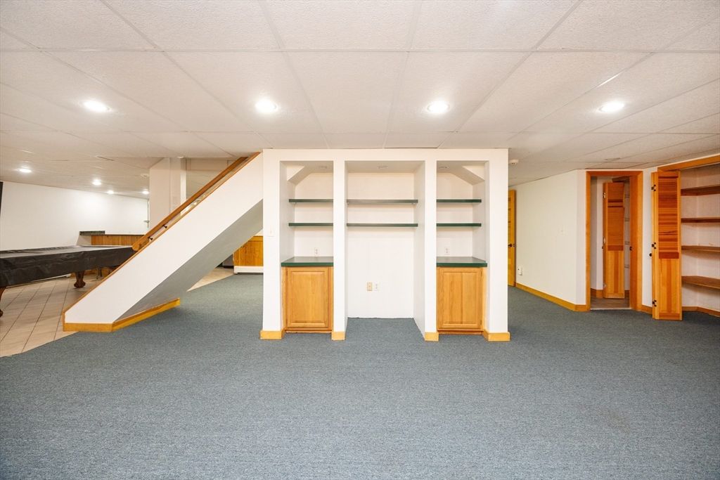 Interior, Recessed Lighting