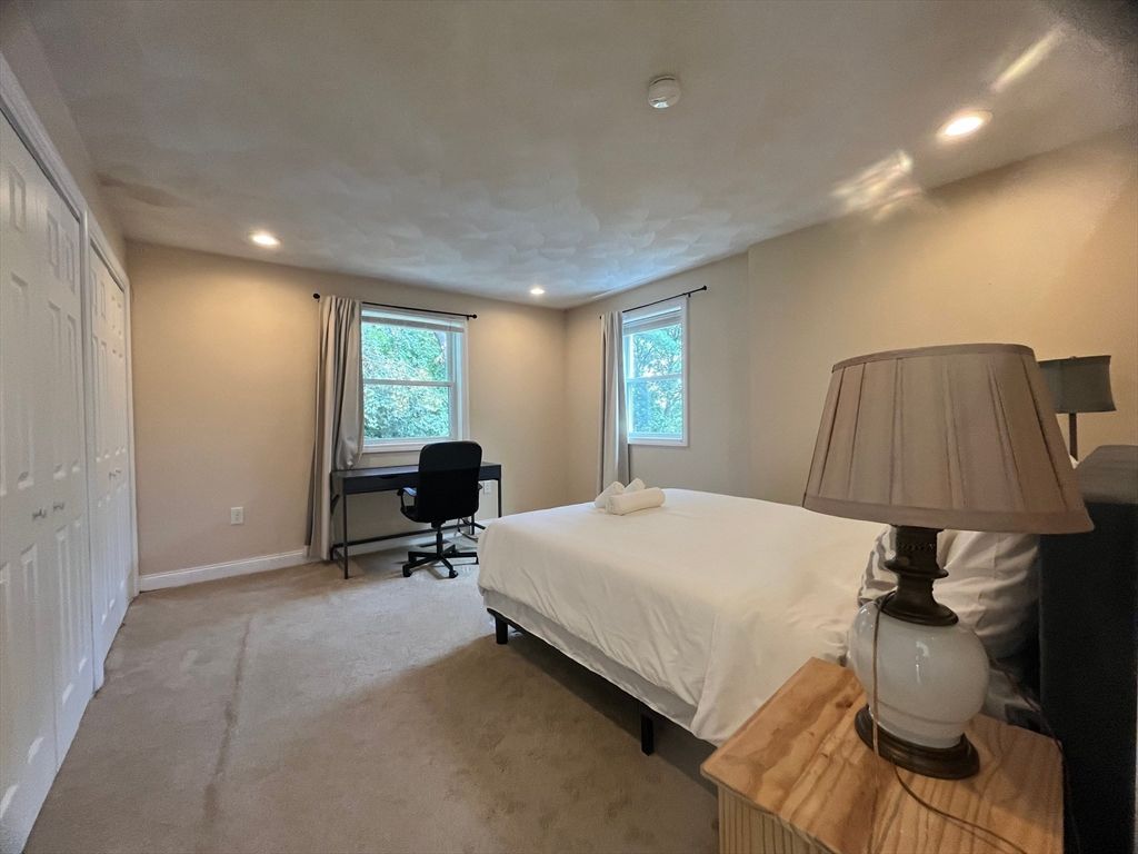 Bedroom, Home Office, Interior, Recessed Lighting