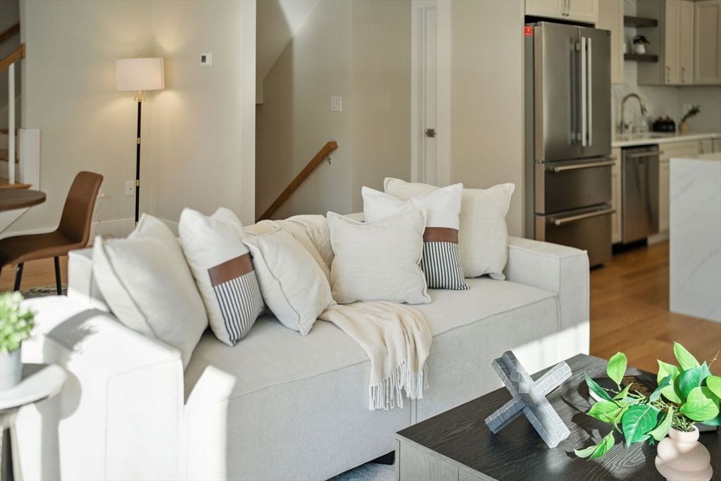 Interior, Kitchen, Living room, Stainless Steel Appliances, Wood Texture Flooring