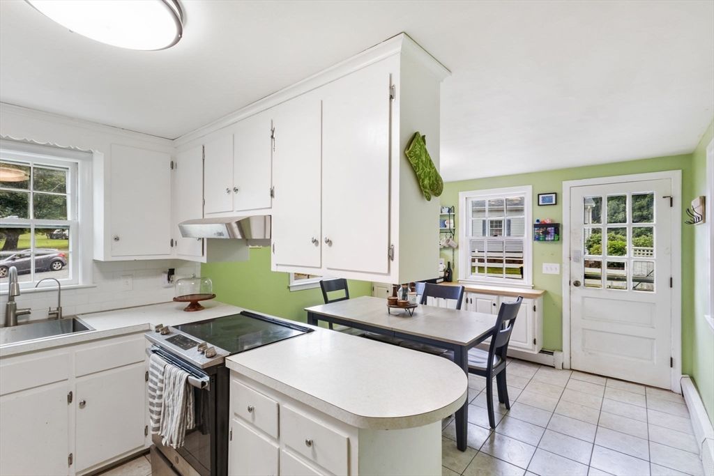 Dining room, Interior, Kitchen