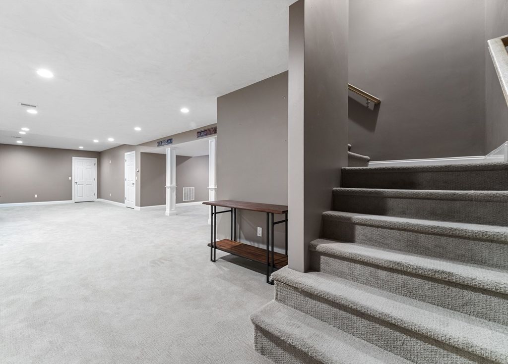 Interior, Recessed Lighting