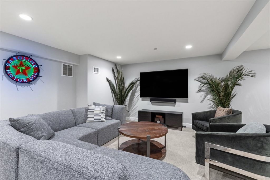Fireplace, Interior, Living room, Recessed Lighting