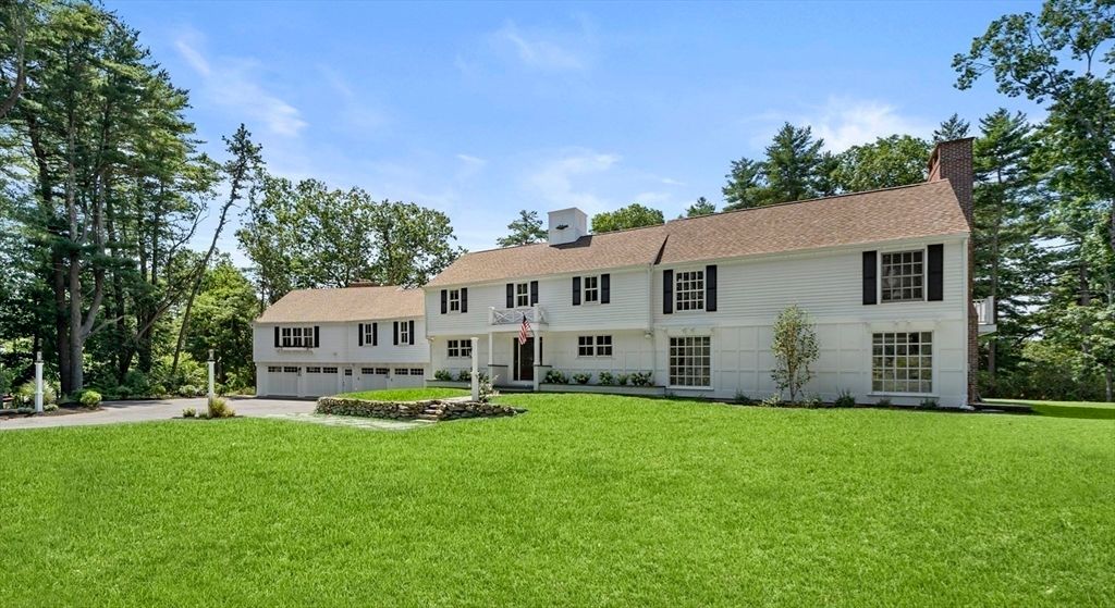 Attached, Backyard, Exterior, Facade, Georgian