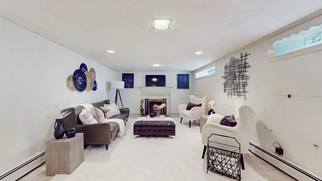 Fireplace, Interior, Living room, Recessed Lighting