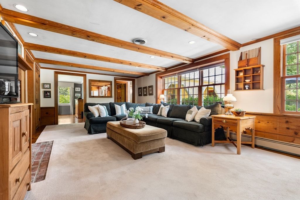 Interior, Living room, Recessed Lighting, Wooden Beams