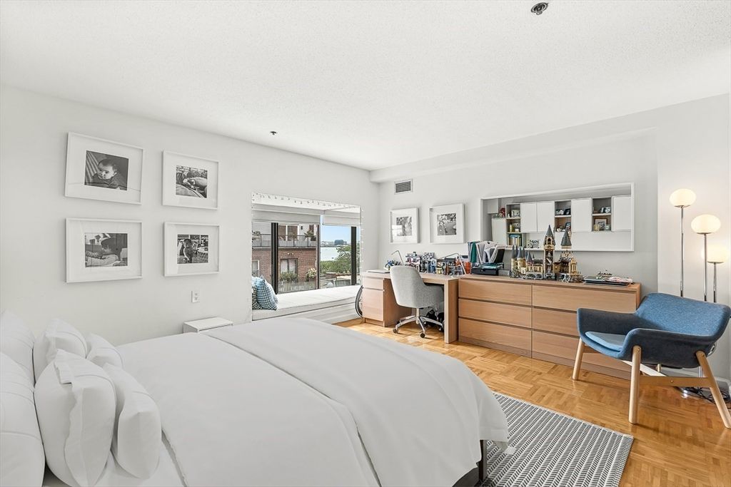 Bedroom, Home Office, Interior, Wood Texture Flooring
