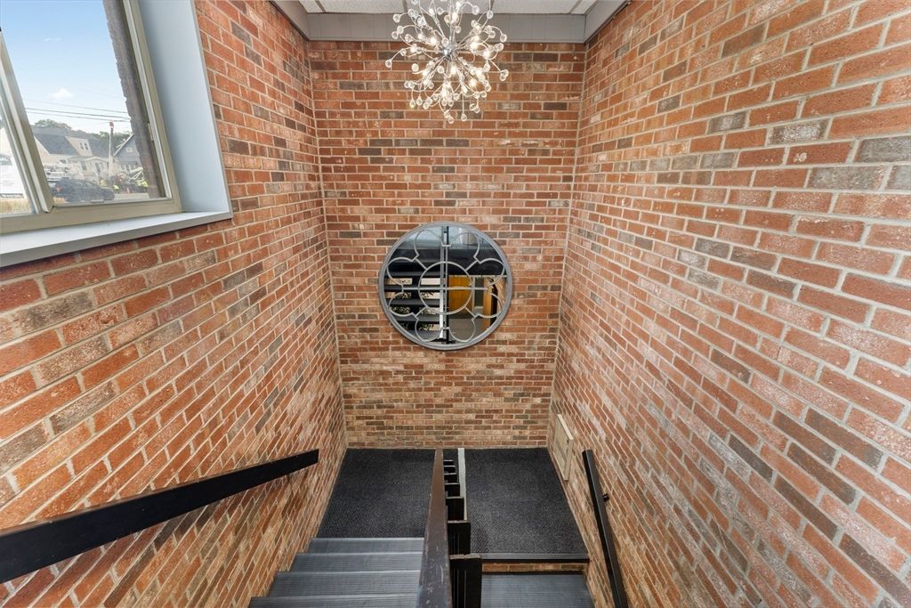 Interior, Pendant Lights, Stone Walls