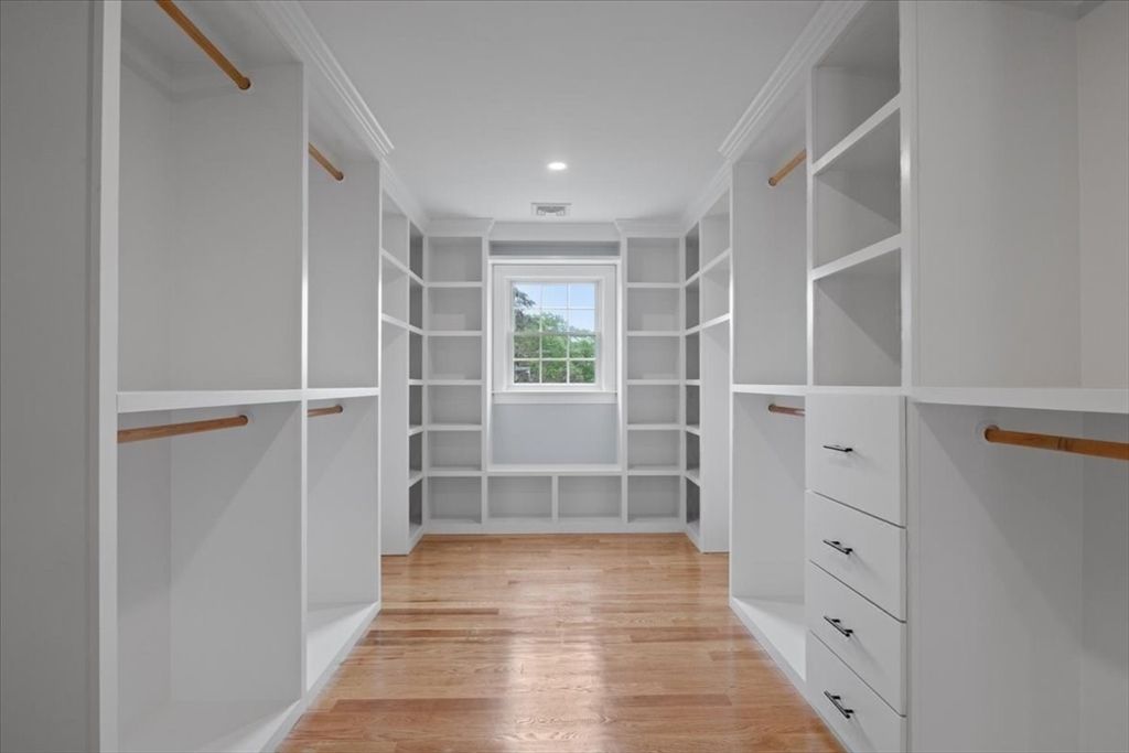 Interior, Recessed Lighting, Walk-in Closets, Wood Texture Flooring