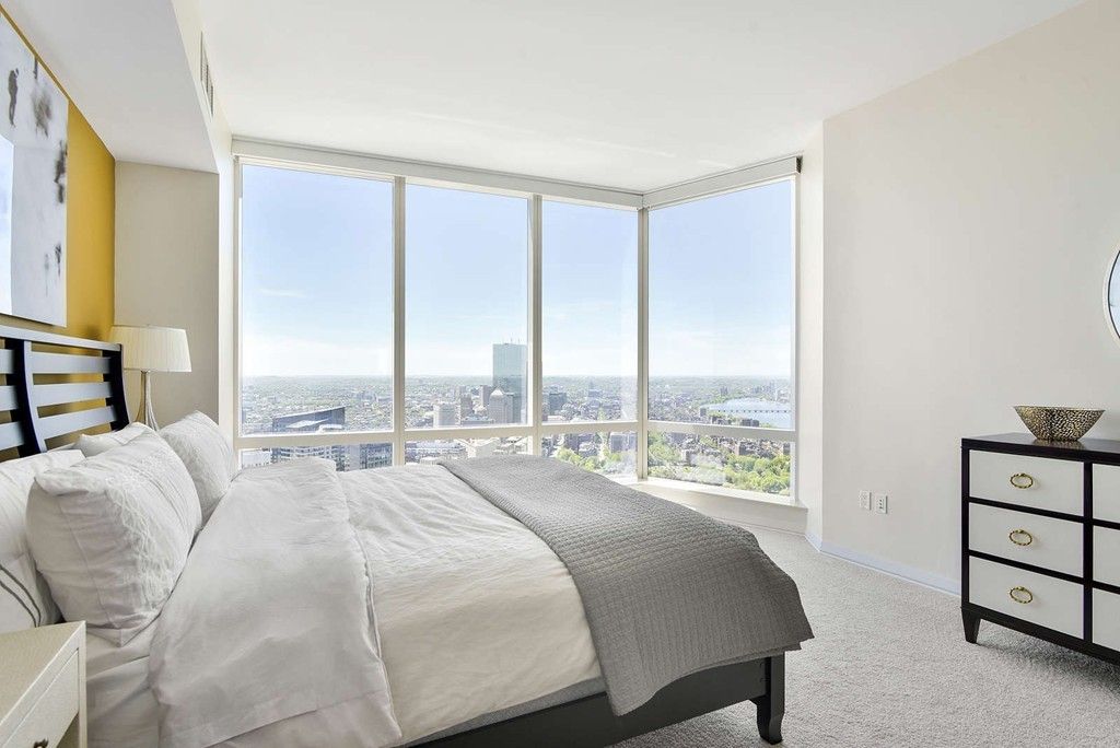 Bedroom, Interior, Water