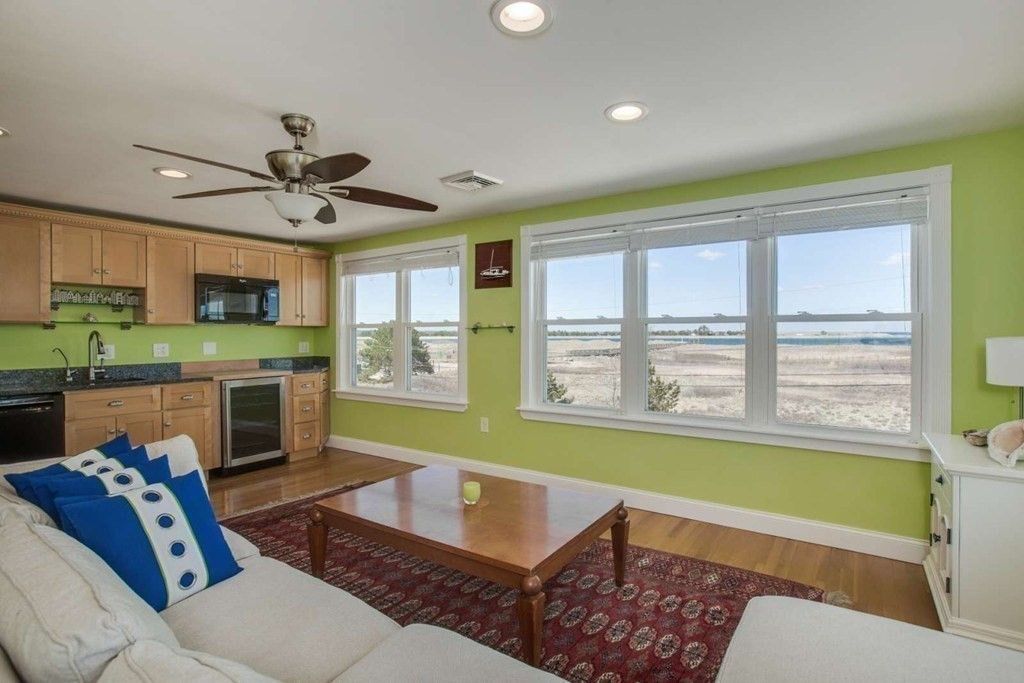 Interior, Kitchen, Living room, Recessed Lighting, Water, Wood Texture Flooring