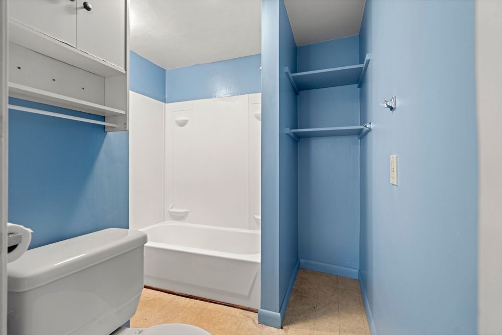 Bathroom, Interior, Walk-in Closets