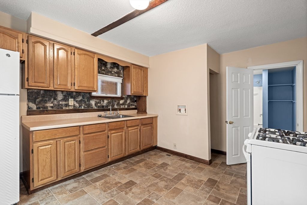 Interior, Kitchen, Wooden Beams