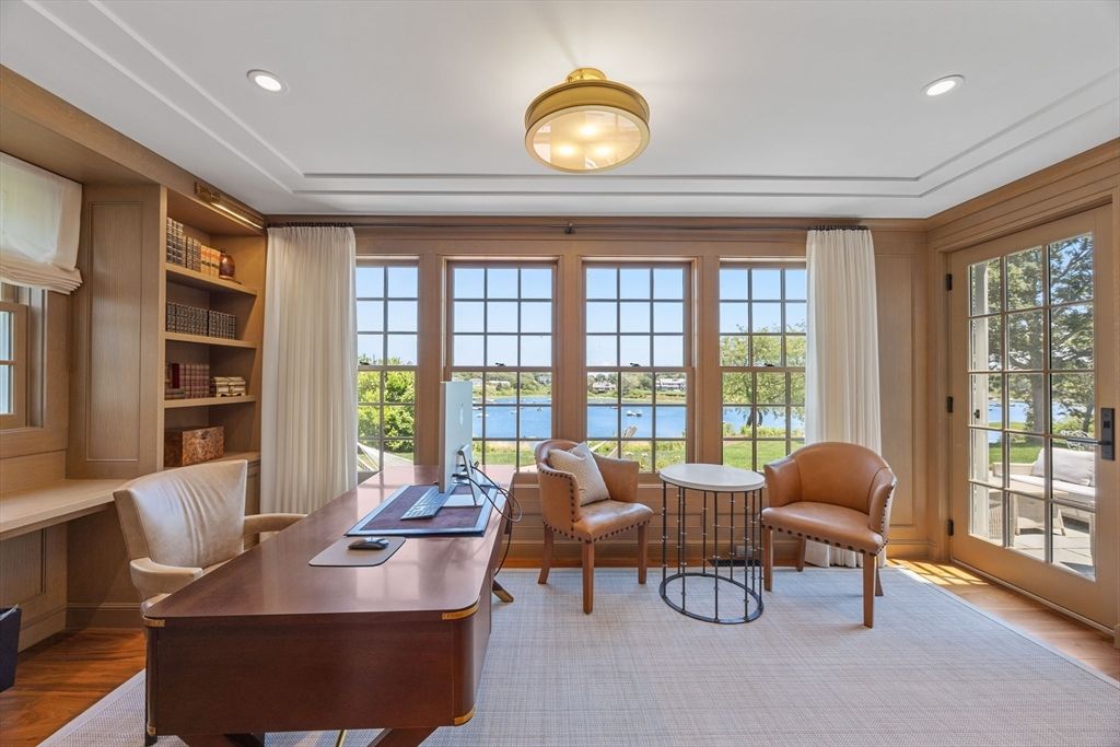 Home Office, Interior, Recessed Lighting, Water, Wood Texture Flooring